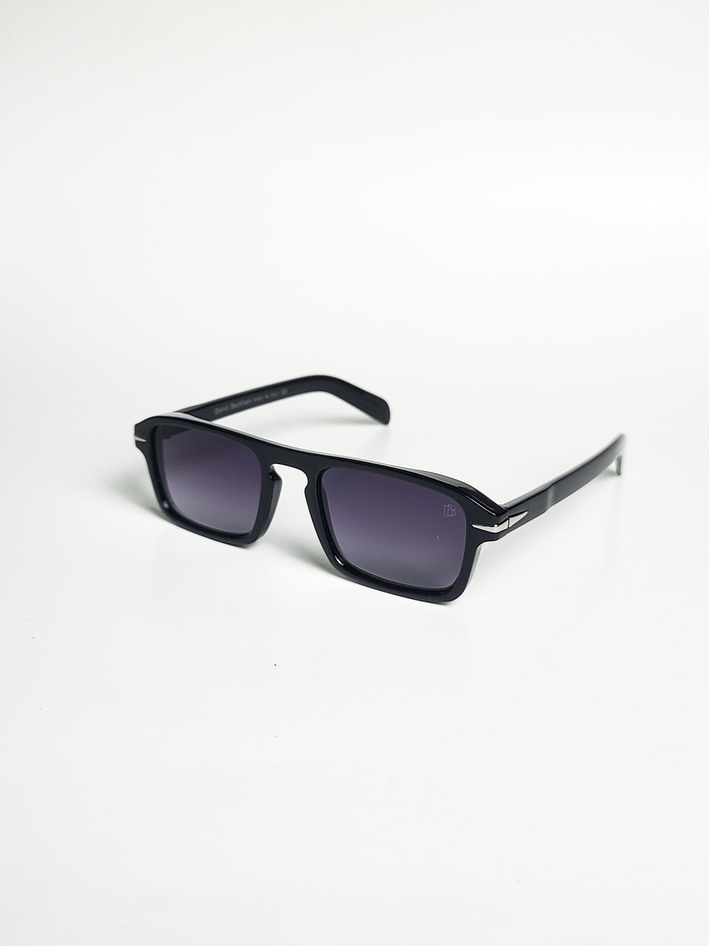 David Beckham -7054 - Black Gradient - Top Bridge - Plastic - Sunglasses